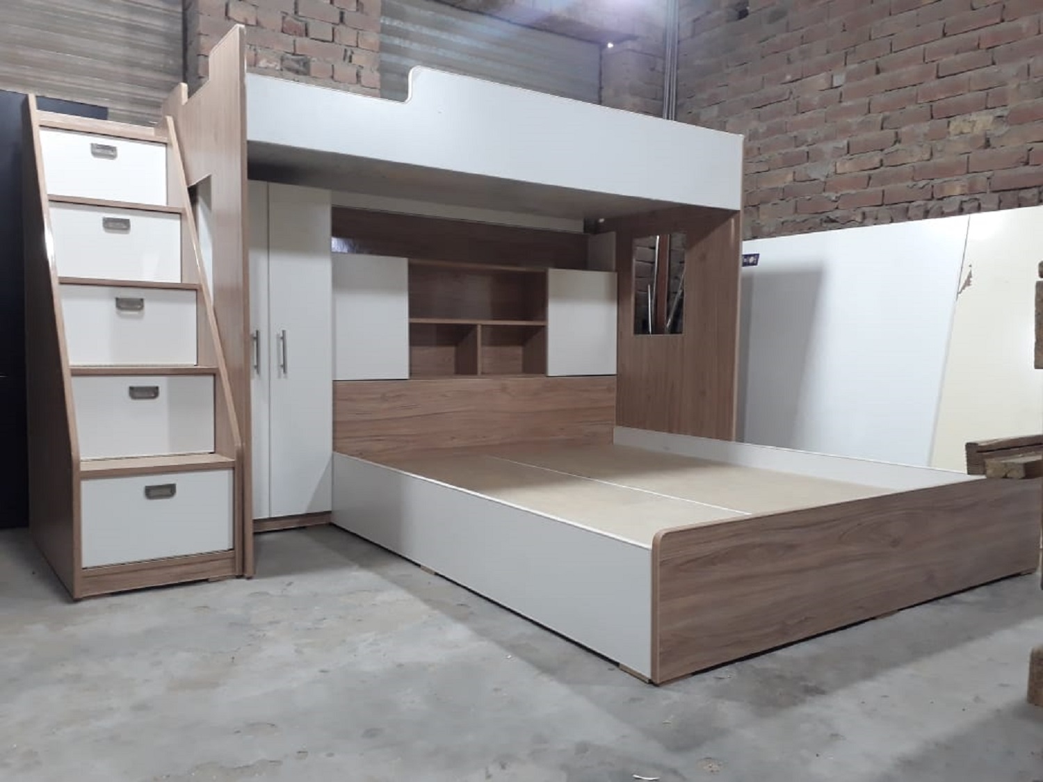 Lower Queen Size Bunk With Wardrobe