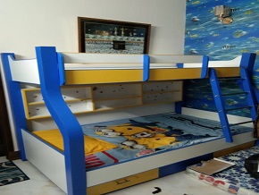 Front Stairs Kids Triple Bunk Bed